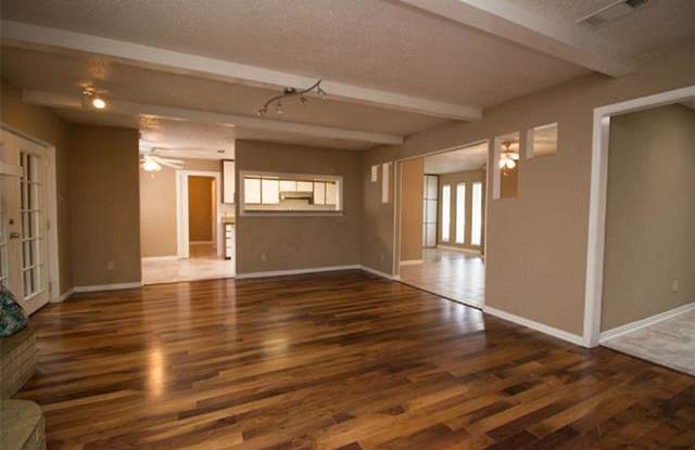 705 Colleyville Terrace Gallery 3