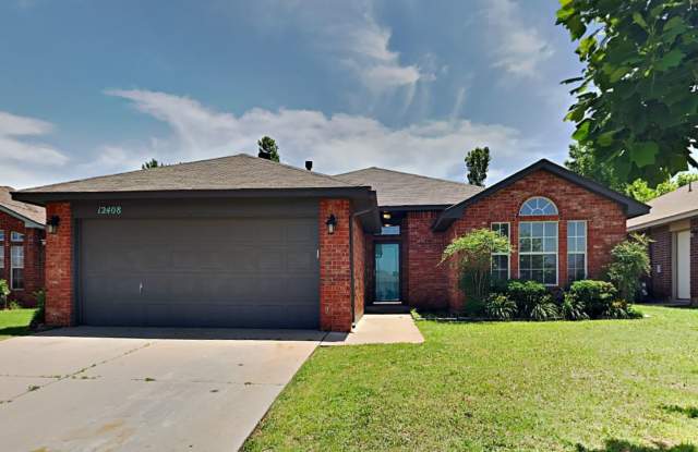A Very Beautiful and Spacious 3 Bedroom Home in Mustang School District photos photos A Very Beautiful and Spacious 3 Bedroom Home in Mustang School District photos photos