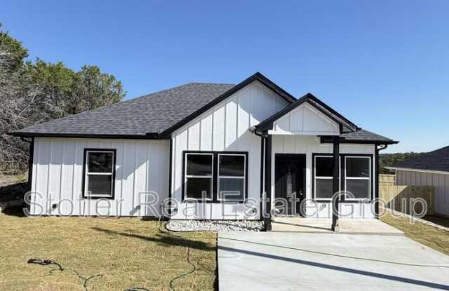 2615 Creekview Drive photos photos