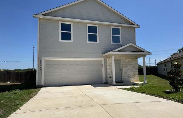 Like new 4/2.5 home (2023) in Morgan Heights with loft and big yard photos photos