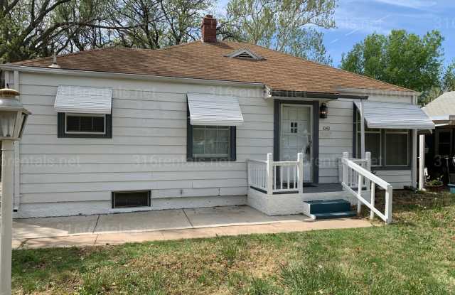 $950 - 2 bedroom 1 bathroom - Single family home *COMING SOON* Gallery 1