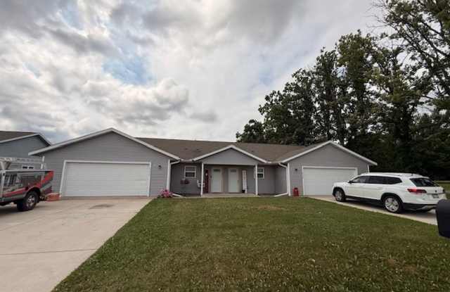 3 Bedroom Duplex Gallery 1