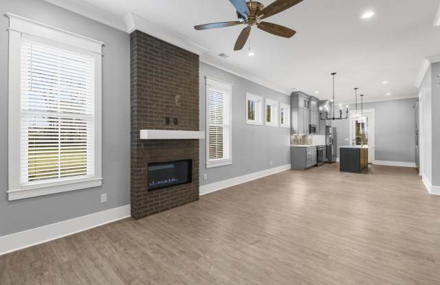1717 Double Oak Trail Gallery 2