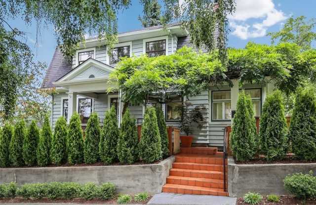 2466 4th Ave N - 2466 4th Avenue North, Seattle, WA 98109