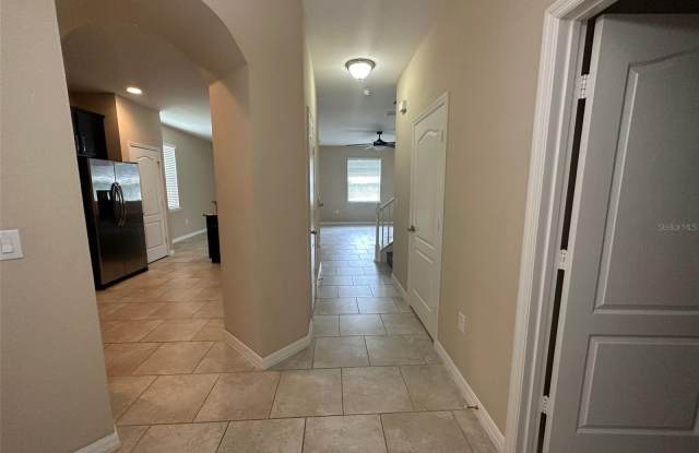 1227 SCARLET OAK LOOP Gallery 3