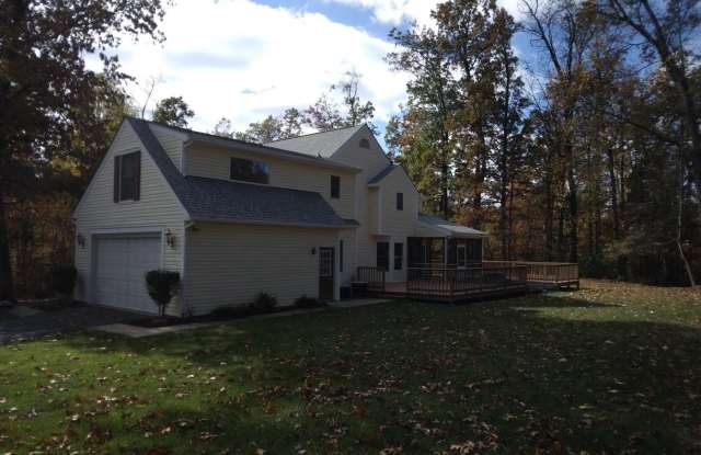241 OAK HILL Drive Gallery 3
