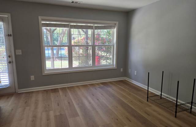 3595 Deep Cove Drive Gallery 3