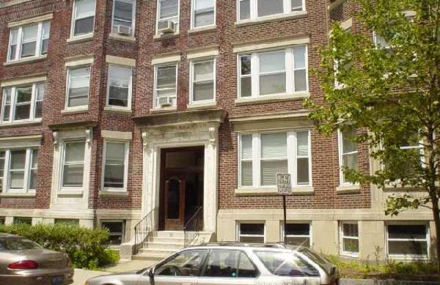 21 Gibbs St - 21 Gibbs Street, Brookline, MA 02446