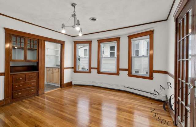 38 Blenford Rd. Gallery 1