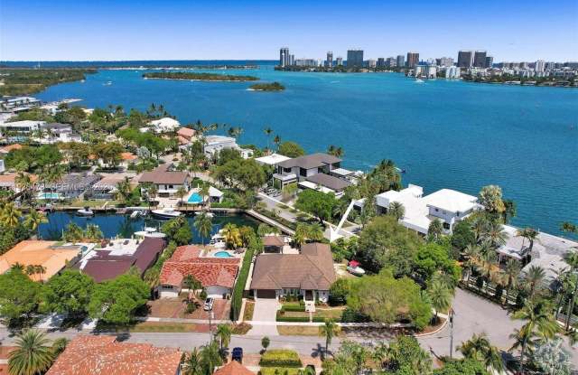 13105 Biscayne Island Ter photos photos