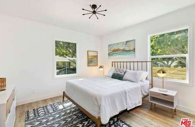 10801 Galvin Street photos photos