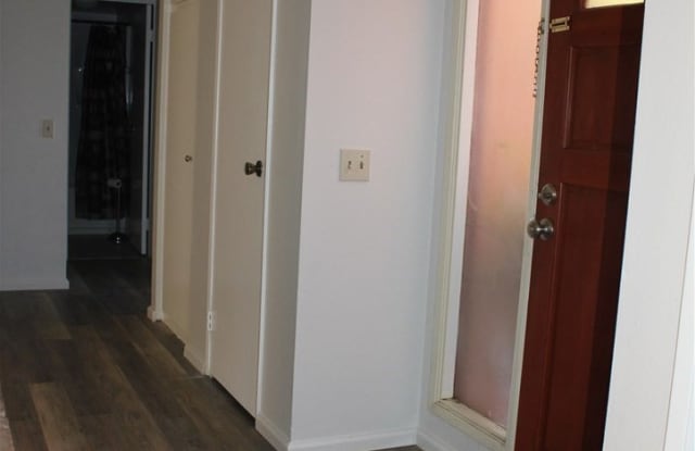 12248 Mulhall Street Gallery 4