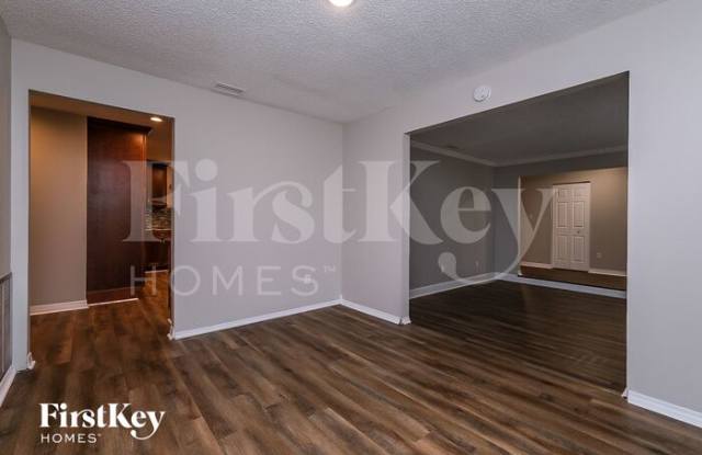 605 Green Cove Drive Gallery 3