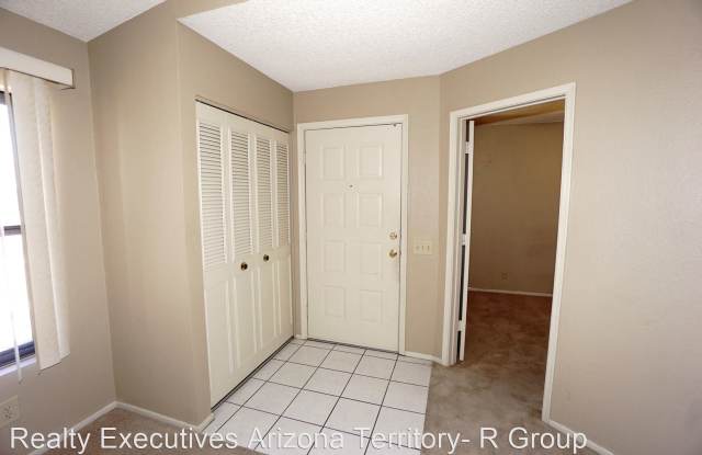 1081 N Firewood Place Gallery 4