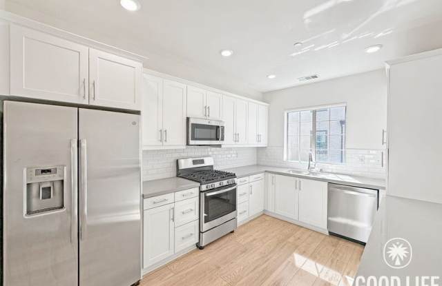 4366 Pacifica Way Gallery 4