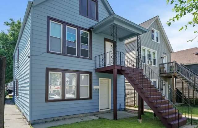 4322 South Mozart Street Gallery 1