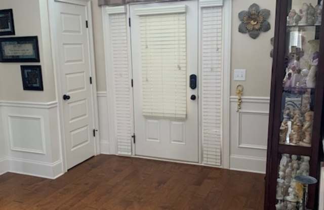 2457 Sunflower Dr. Gallery 4