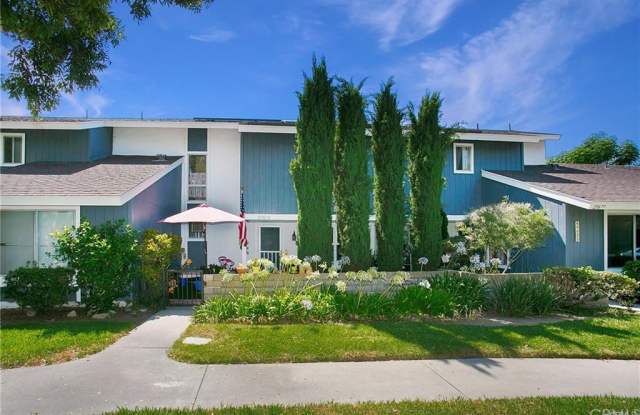 29675 Woodlake Court Gallery 3