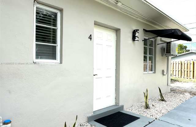 401 SE 14th Ct photos photos 401 SE 14th Ct photos photos