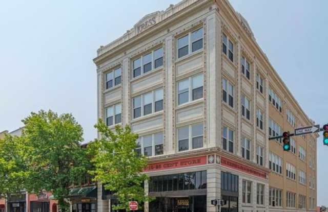 Kress Condos - College St 59C Gallery 1