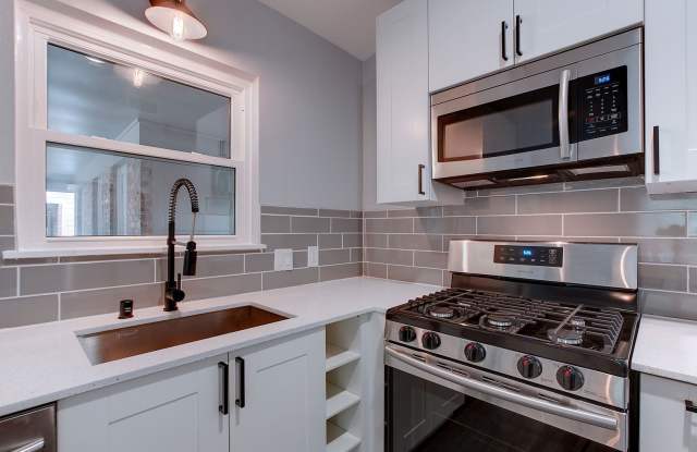 Stylish Duplex Living: Modern Design, Elegant Upgrades, and Comfort That Feels Like Home! - 2305 Ventura Drive, Austin, TX 78741