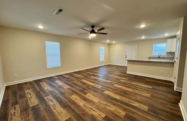 **** HALF OFF FIRST FULL MONTH RENT **** Gallery 3