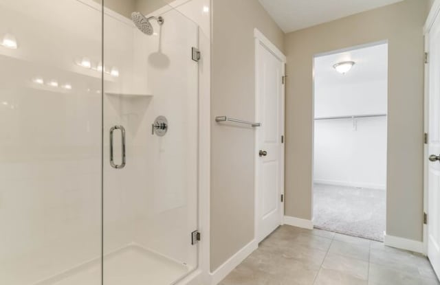 2618 3230 West Gallery 3
