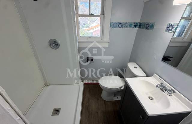 1527 Walnut Street#3 Gallery 4
