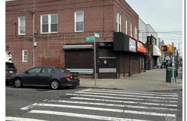 321 Avenue X photos photos