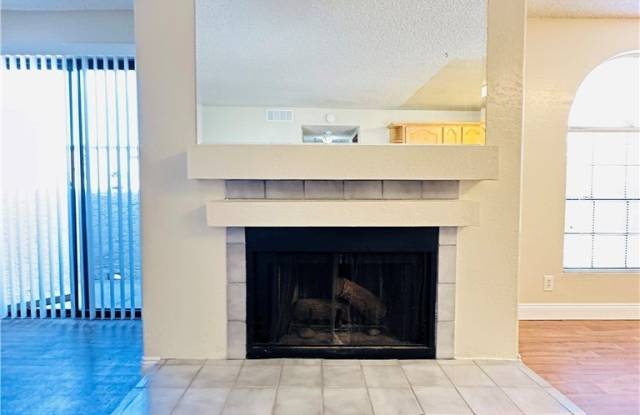 2977 Juniper Hills Boulevard Gallery 4
