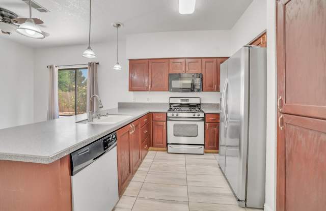 GORGEOUS TWO STORY HOME IN DESERT SHORES photos photos