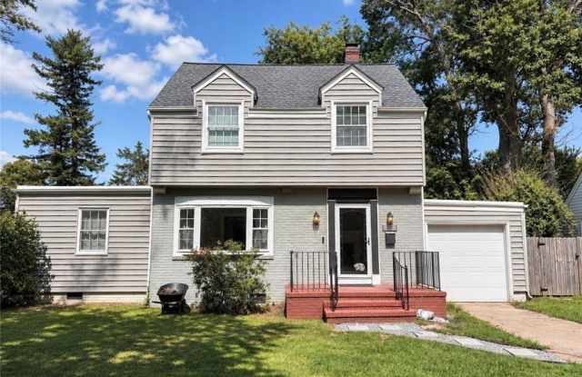 410 Burleigh Avenue Gallery 1