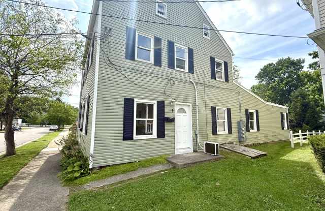 445 East Silver Street - 1 photos photos