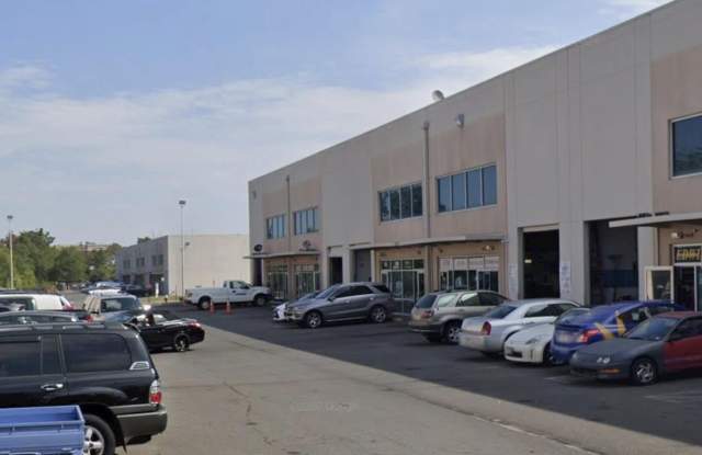 45911 TRANSAMERICA Plaza unit: 102 photos photos