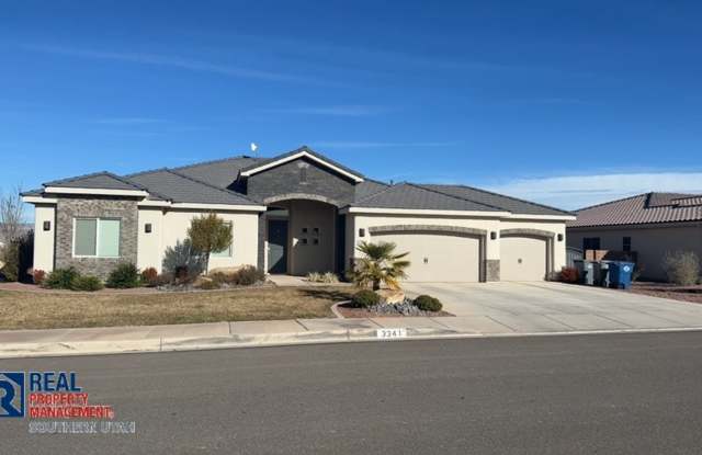 4 Bedroom in near Crimson Cliffs photos photos