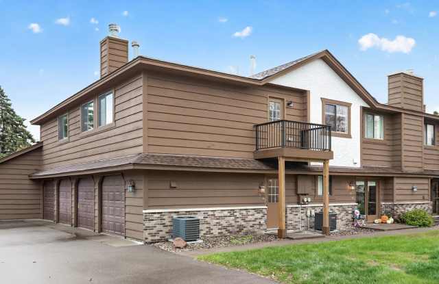 Coon Rapids 2 Bedroom Townhome Gallery 1