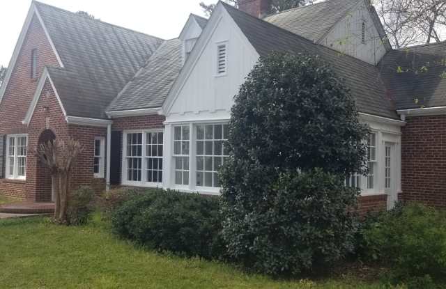 731 West Charlton Street photos photos