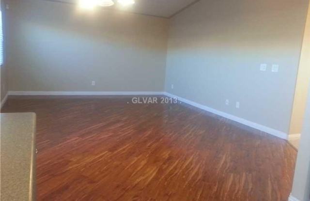 9352 BUTTERCUP Court Gallery 2