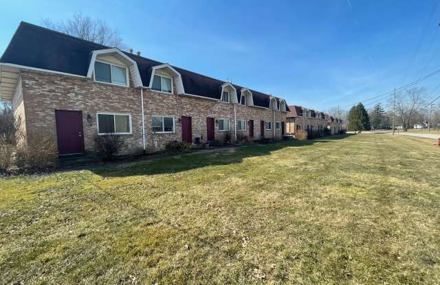 159 W Overdale Dr - 159 West Overdale Drive, Tallmadge, OH 44278