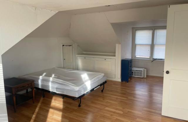 202 S STRATTON Street photos photos 202 S STRATTON Street photos photos