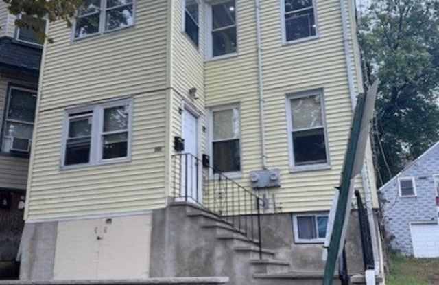 145 N 2Nd St photos photos