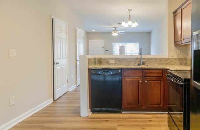 8144 Summerside Circle Gallery 3