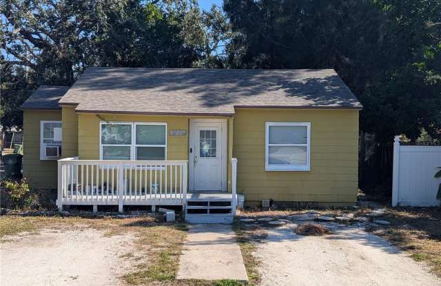 1701 13th St W photos photos