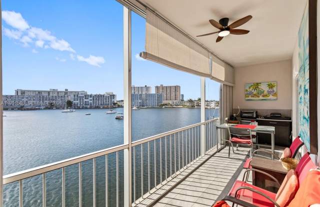 2200 Diana Dr photos photos