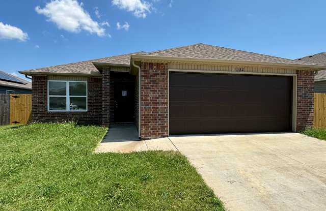 Location, Style, and Space: South Fayetteville Living at Its Best! photos photos