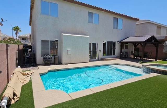 Gorgeous tri-level home with tons of upgrades*Sparkling pool for those hot summer days*Close to area schools, shopping centers and bus lines* photos photos