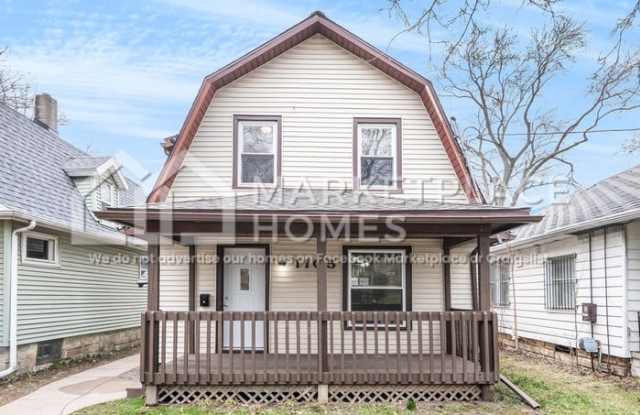 1105 May St - 1105 May Street, Lansing, MI 48906