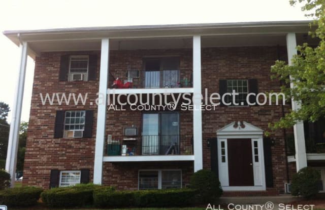 5 Walker St - 5 Walker Rd, Essex County, MA 01845