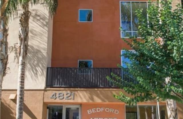 4821 Bakman Ave Unit 302 - 4821 Bakman Avenue, Los Angeles, CA 91601