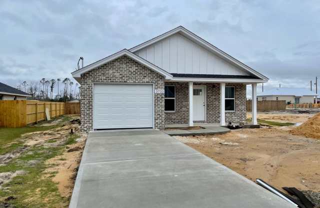 3733 Avon Road - 3733 Avon Road, Springfield, FL 32404